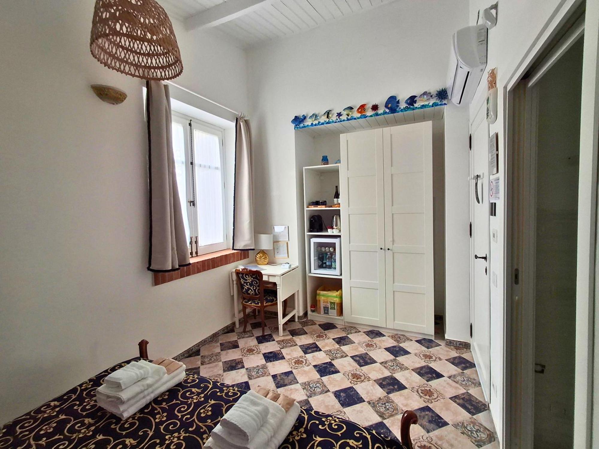 Vfh Villa Flavia Eco B&B - 50 Metri Dal Mare Santa Flavia Zewnętrze zdjęcie